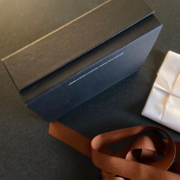 Authentic Coach packaging material -- paper box, ribbon, tissue paper - Picture 3 of 6